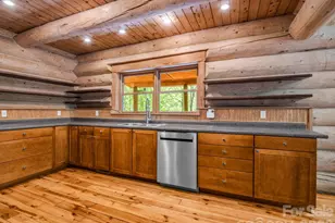 170 Old Mountain Pass, Hendersonville, NC 28792 - Photo 16