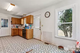 120 Chapel Ct, Salisbury, NC 28147 - Photo 18