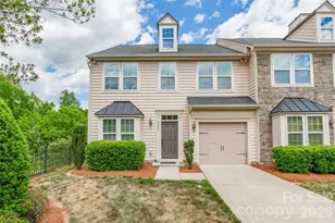 9622 Springholm Dr, Charlotte, NC 28278 - Photo 1