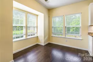 9622 Springholm Dr, Charlotte, NC 28278 - Photo 4