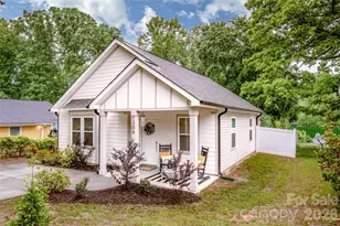 1206 8th St, Statesville, NC 28677 - Photo 2