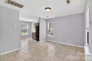 3335 Avalon Ave, Charlotte, NC 28208 - Photo 8