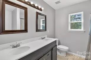 3335 Avalon Ave, Charlotte, NC 28208 - Photo 18