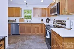 115 Field Sparrow Ln, Hendersonville, NC 28792 - Photo 16
