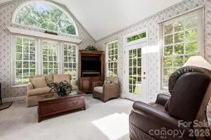 17 Crooked Oak Ct, Hendersonville, NC 28791 - Photo 18