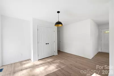6126 Amberly Lane, Charlotte, NC 28213 - Photo 20