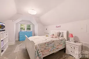 41 Chiles Ave, Asheville, NC 28803 - Photo 18