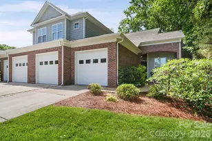 13339 Mint Lake Dr, Matthews, NC 28105 - Photo 2