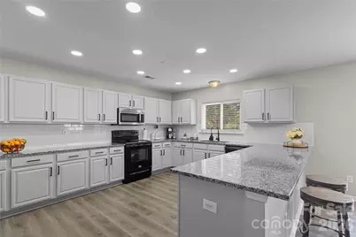 10510 Hawick Court, Charlotte, NC 28278 - Photo 8