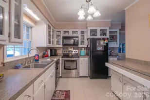 44446 Field Rd, New London, NC 28127 - Photo 6