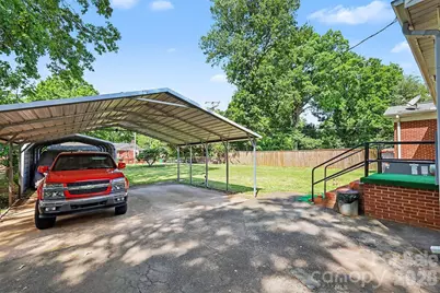 2240 Ashley Road, Charlotte, NC 28208 - Photo 22