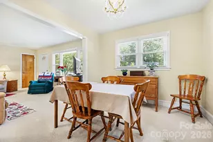 2240 Ashley Rd, Charlotte, NC 28208 - Photo 10