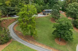 263 Morgan Branch Rd, Leicester, NC 28748 - Photo 2