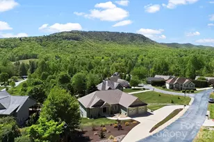 141 N Crab Meadow Dr, Hendersonville, NC 28739 - Photo 28