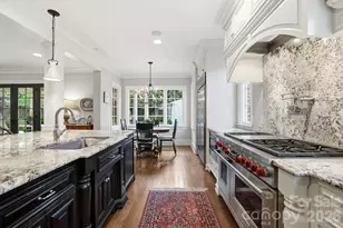 309 Hempstead Pl, Charlotte, NC 28207 - Photo 14