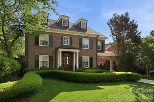 309 Hempstead Pl, Charlotte, NC 28207 - Photo 2