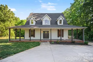 6285 Ridge Rd, Clover, SC 29710 - Photo 4