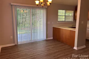 6714 Marston Ct, Charlotte, NC 28215 - Photo 4