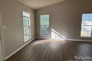 6714 Marston Ct, Charlotte, NC 28215 - Photo 8