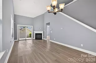 3841 Willow Green Pl, Charlotte, NC 28206 - Photo 10