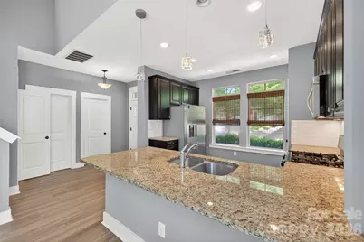 3841 Willow Green Place, Charlotte, NC 28206 - Photo 6