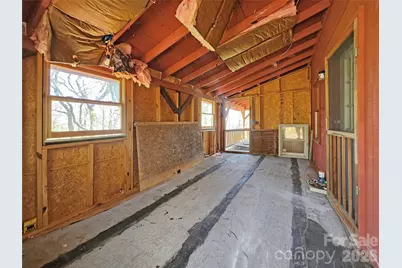 929 Pine Ridge Road, Hendersonville, NC 28792 - Photo 14