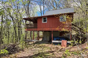 929 Pine Ridge Rd, Hendersonville, NC 28792 - Photo 2
