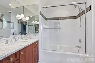 2044 Queens Rd W, Charlotte, NC 28207 - Photo 36