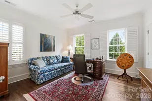2044 Queens Rd W, Charlotte, NC 28207 - Photo 34