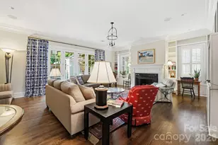 2044 Queens Rd W, Charlotte, NC 28207 - Photo 12