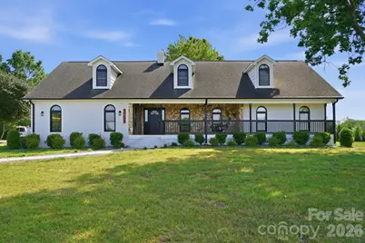 5009 Hemby Road, Matthews, NC 28104 - Photo 2