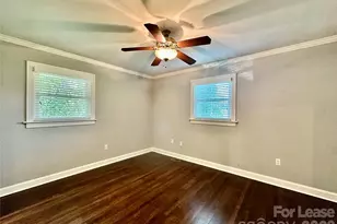 710 Neil St, Gastonia, NC 28052 - Photo 22