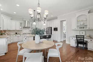 1003 Desborough Dr, Matthews, NC 28104 - Photo 18