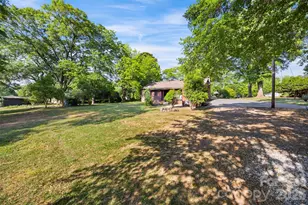 1206 S Point Rd, Belmont, NC 28012 - Photo 34