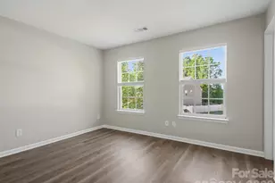 317 Rook Rd, Charlotte, NC 28216 - Photo 24