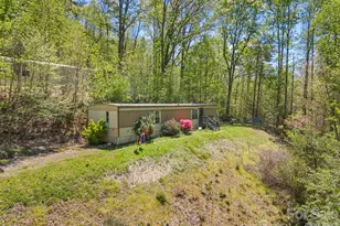 290 Hookers Gap Rd, Candler, NC 28715 - Photo 14