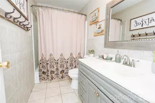 341 Bond St, Marion, NC 28752 - Photo 24
