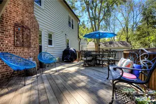 3806 Bridgewood Ln, Charlotte, NC 28226 - Photo 24