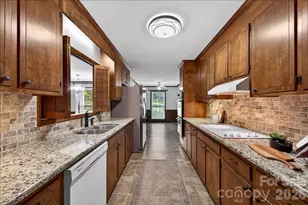 8500 Prince George Rd, Charlotte, NC 28210 - Photo 20