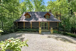 16 Shadow Brook Dr, Flat Rock, NC 28731 - Photo 2