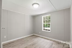 136 Woodridge Ln, Mooresville, NC 28115 - Photo 6