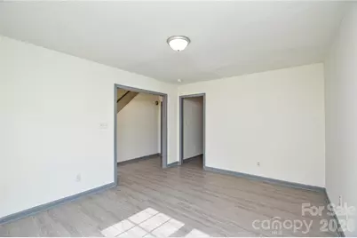 1009 Karendale Avenue, Charlotte, NC 28208 - Photo 6