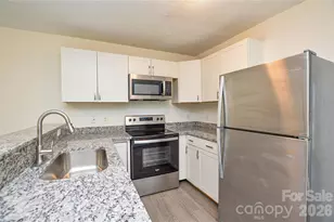1009 Karendale Ave, Charlotte, NC 28208 - Photo 10