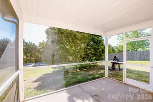 123 Kingsgate Ct, Statesville, NC 28625 - Photo 32