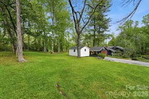 127 Erkwood Dr, Hendersonville, NC 28739 - Photo 44