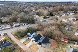 1558 7th Ave Dr SW, Hickory, NC 28602 - Photo 4