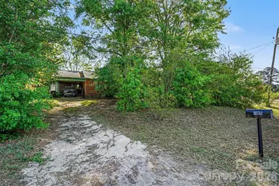 105 W Temple Avenue, Rockingham, NC 28380 - Photo 12