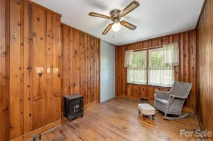 508 Higate Rd, Hendersonville, NC 28791 - Photo 18