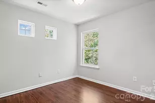 2011 Stargrass Ct, Charlotte, NC 28213 - Photo 24