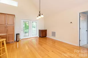 44 Deer Meadows Dr, Candler, NC 28715 - Photo 10